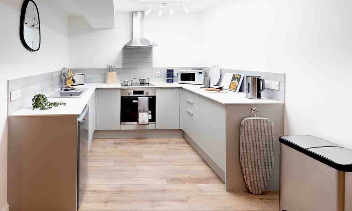 Ely Apartment | Deluxe One Bed Flat Near Ely Cathedral - Sleeps 4