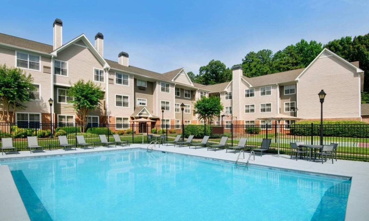 Homewood Hotel | Deluxe Suite | 1 King Bed | Near Vulcan Park Museum