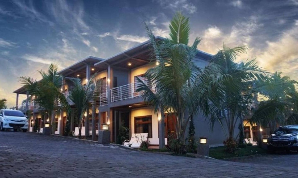 Banyuwangi Apartment | Deluxe Twin Room at Tamansari, Banyuwangi