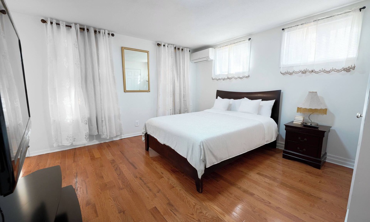 Flatlands Bed & Breakfast | Delz B&B