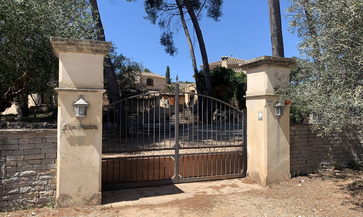 Villetelle House | Demeure de Charme L'amaïradou