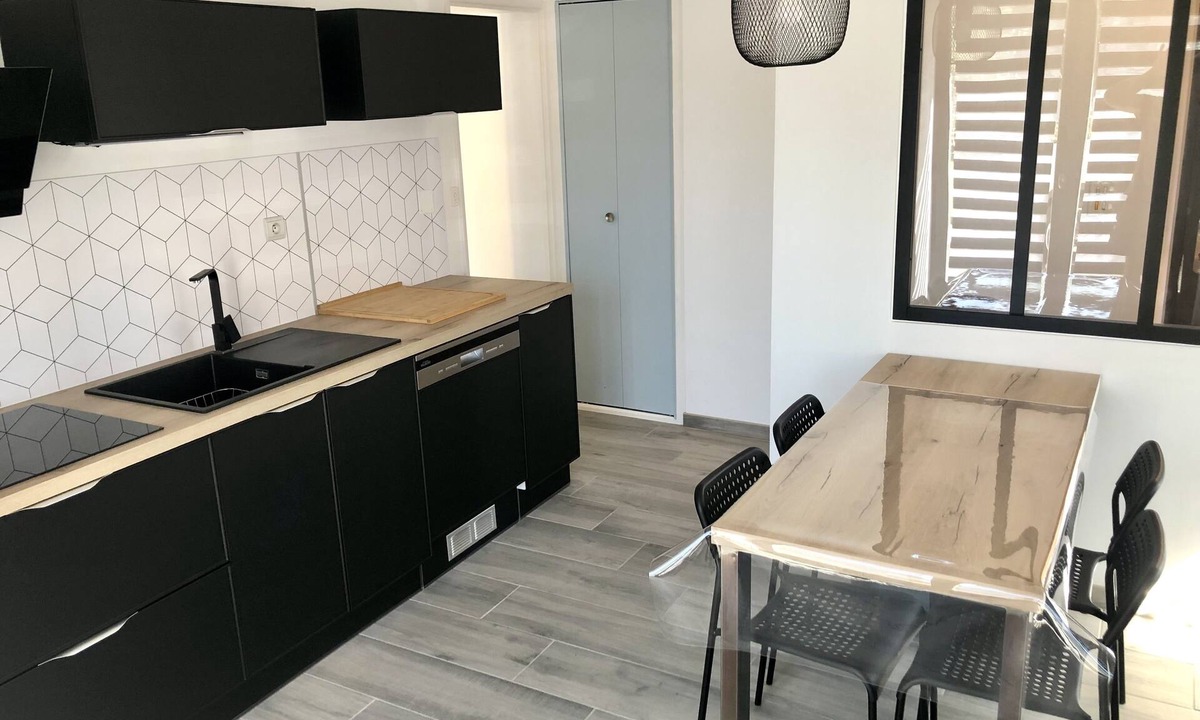 Raddon-et-Chapendu House | Demeure du Chignon *