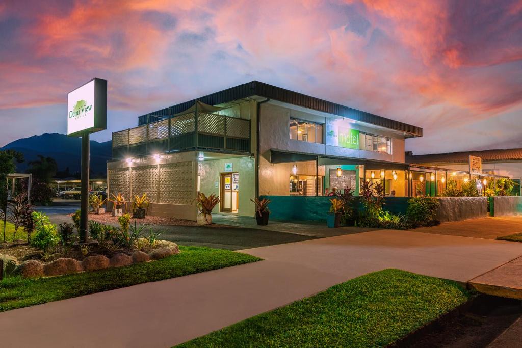 Mossman Hotel | Demi View Motel