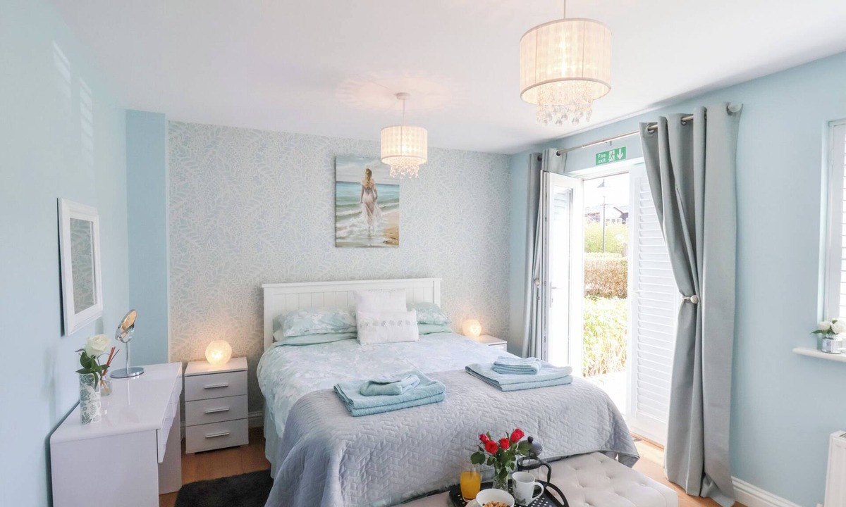 Filey Cottage | Denby Escape