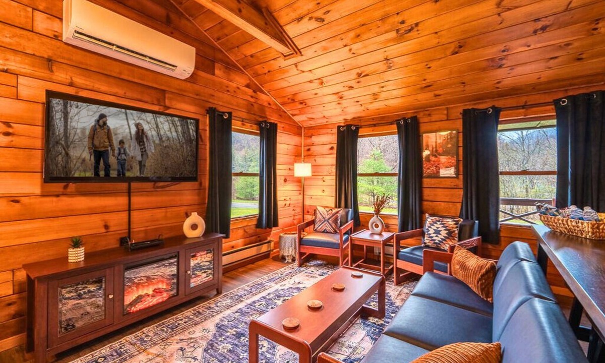 Mills Cabin | Denton Go Cabin #3 | Denton Hill State Park