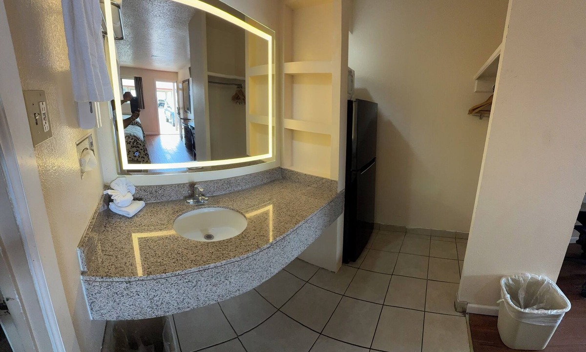 Denver City Hotel | Denver City Motel