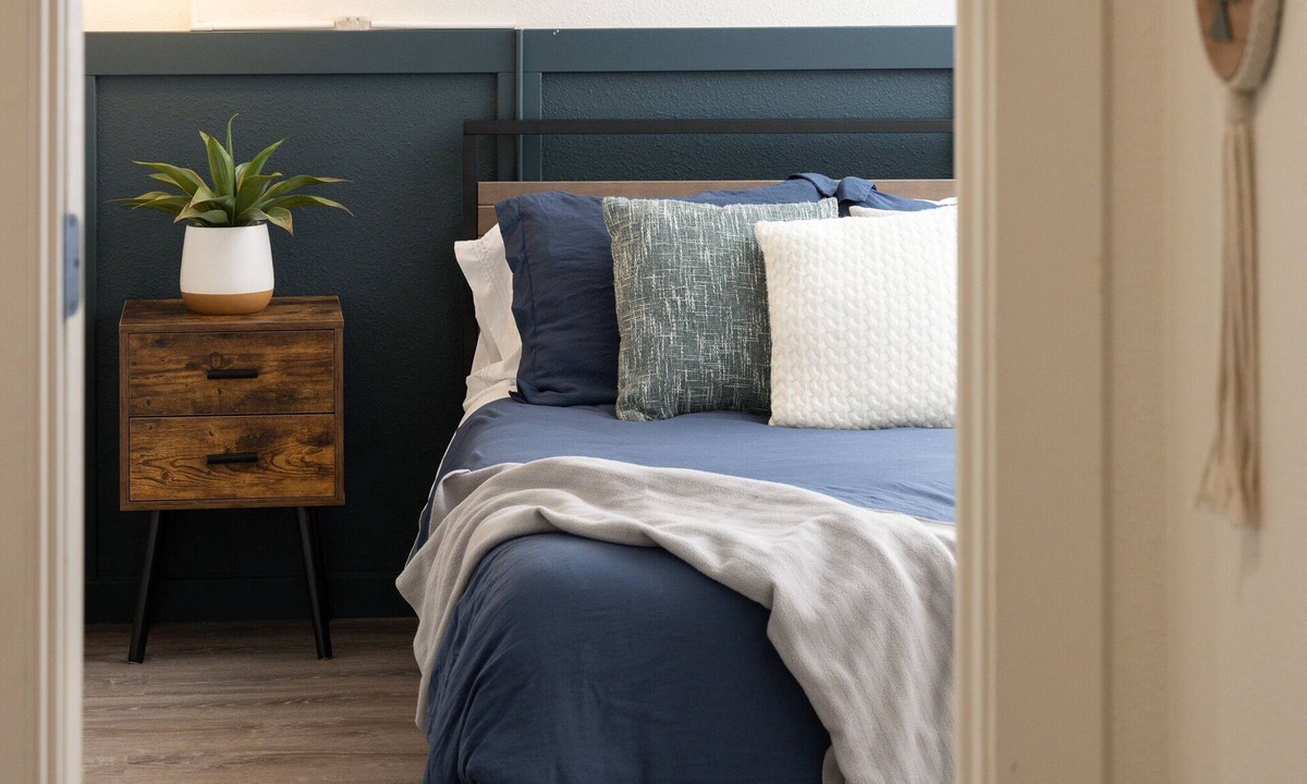 Berkley House | Denver Emerald - Cozy Comfort – Your Perfect Denver Getaway