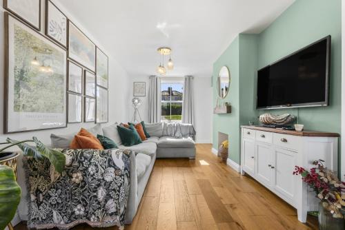 Southam House | Deppers Bridge, 3 Bedroom Property