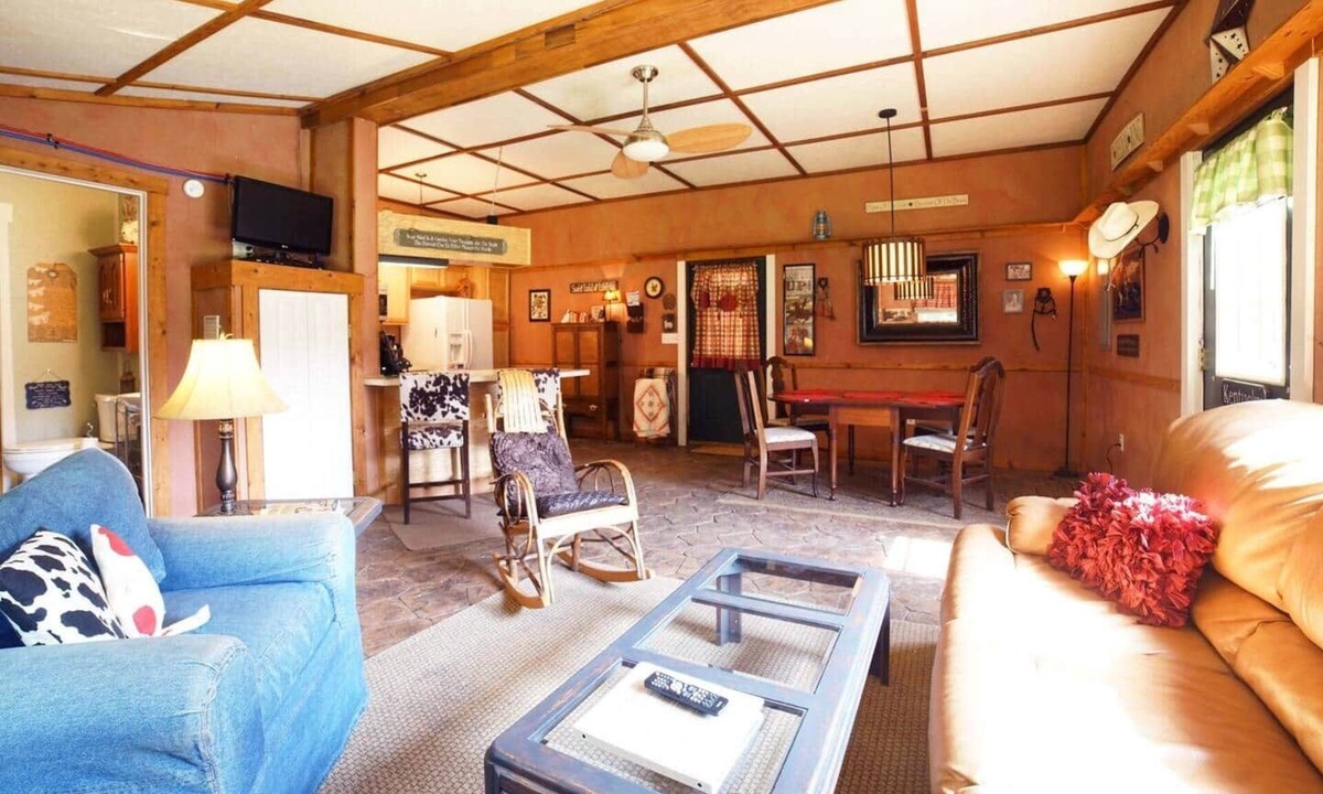 Pendleton Other | DERBY Private Tack House