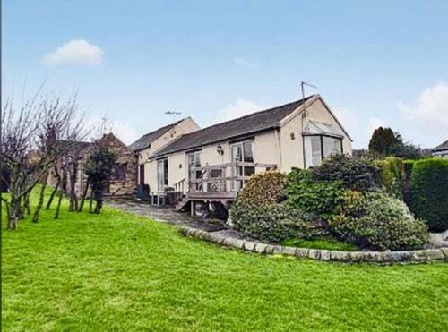 Dronfield House | Derbyshire Holiday Cottages