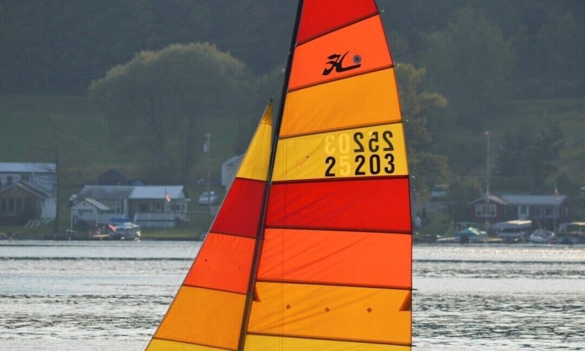 De Ruyter House | DeRuyter Lake Water Front