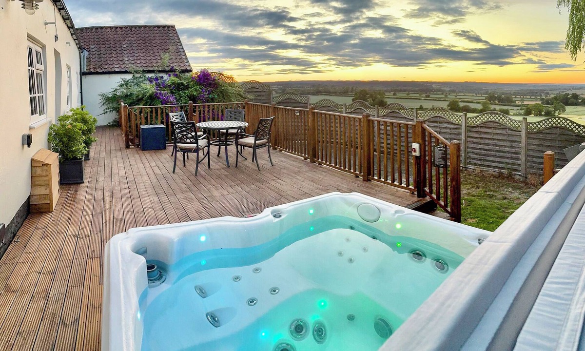 Malton Cottage | Derwent Cottage - UK49220