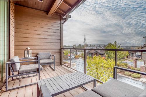 Southern Crossing House | Deschutes Landing at the Old Mill Riverfront - Meredith Lodging