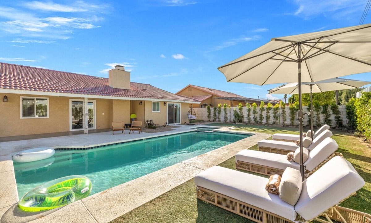 Bermuda Dunes House | Desert Getaway with Pool & Spa