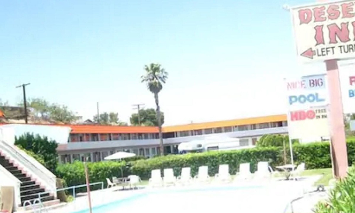 Barstow Hotel | Desert Inn Motel