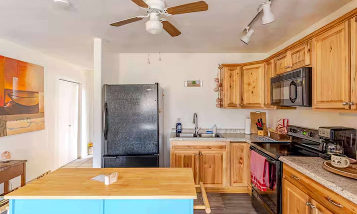 Sierra Vista Southeast House | Desert Mountain Casita
