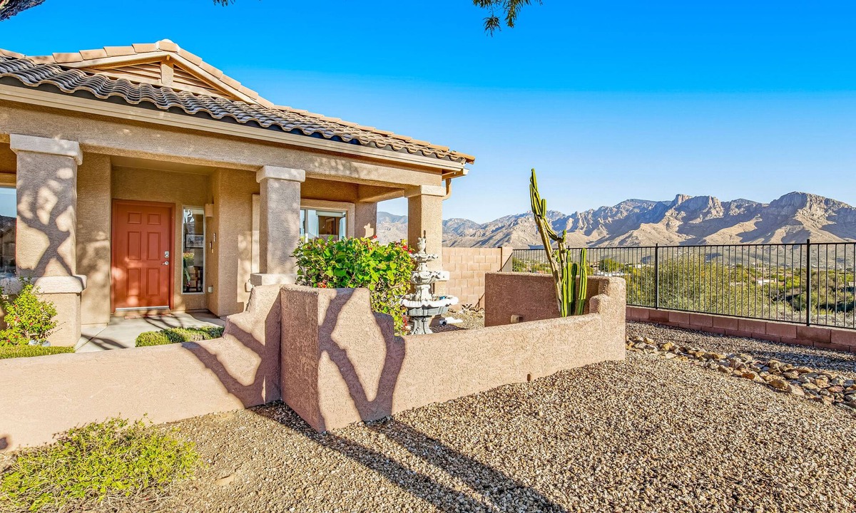 Tangerine Terrace House | Desert oasis with mountain-views, private patio, grill, washer/dryer, & AC