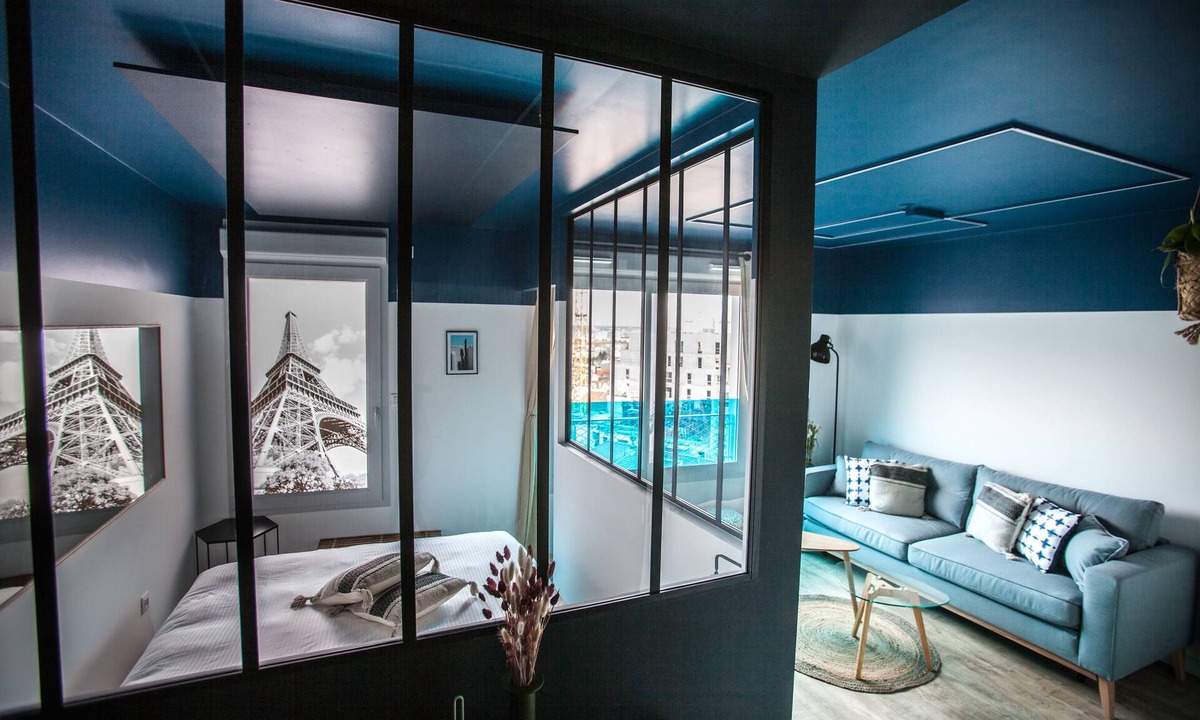 Romainville Apartment | Design apartment at the Porte de Paris of Paris.