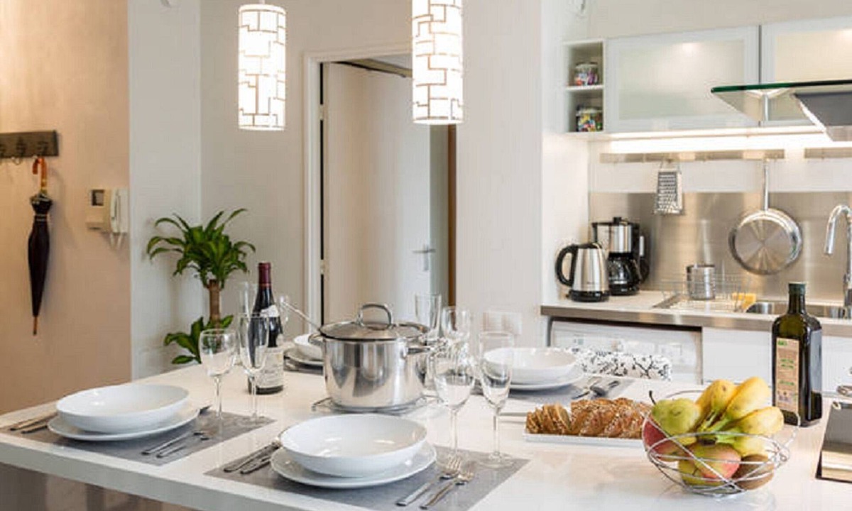 Gambetta Apartment | Design Apartment @ Paris La Defense