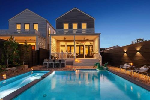 Lower Garden District House | Designer 10-bedroom compound Heated Pools & Hot Tubs