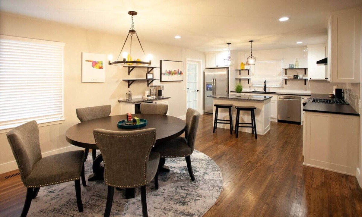 Tulsa House | Designer 3BR Midtown Retreat | Game Room | Steps to Gathering Place & Philbrook