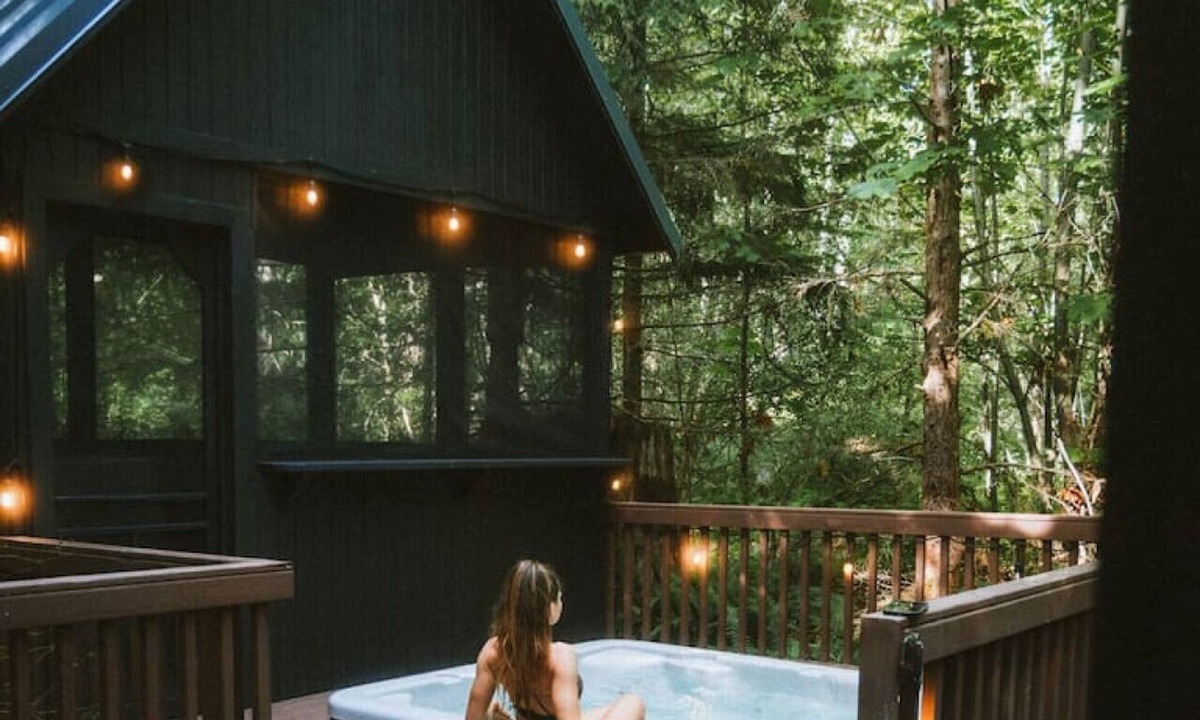 Skykomish Cabin | Designer A-Frame · Forest Hot Tub · Fire Pit