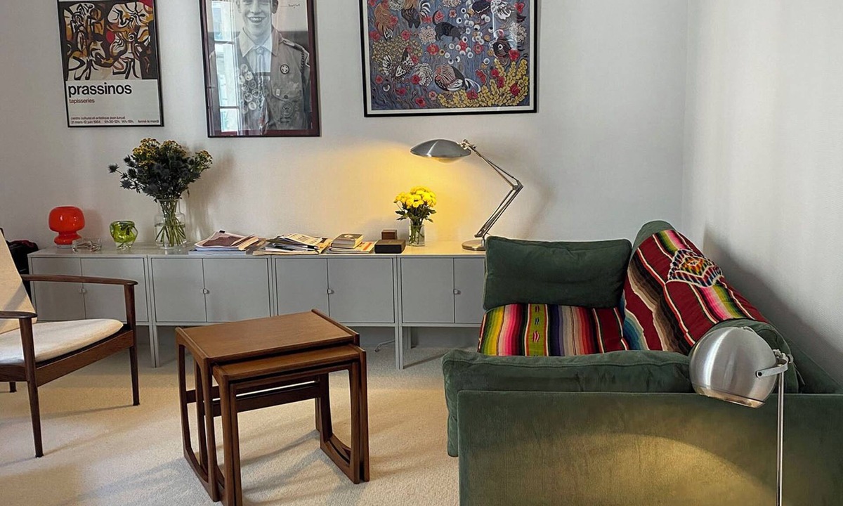 Flandres Apartment | Designer apartment by the canaln
