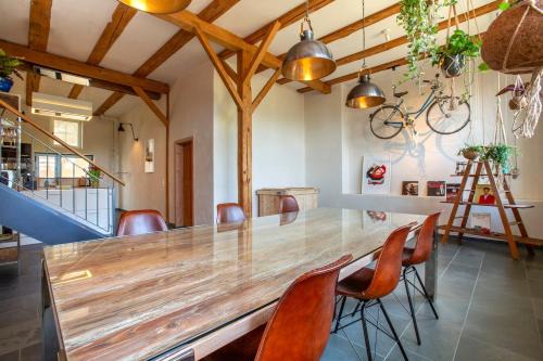 Horgen District Apartment | Designer Industrial Loft on Lake Zurich