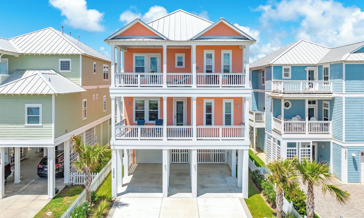 Beachside Village House | Designer interior, New Const, 4 Decks, Dog Friendly - The Blue Crab
