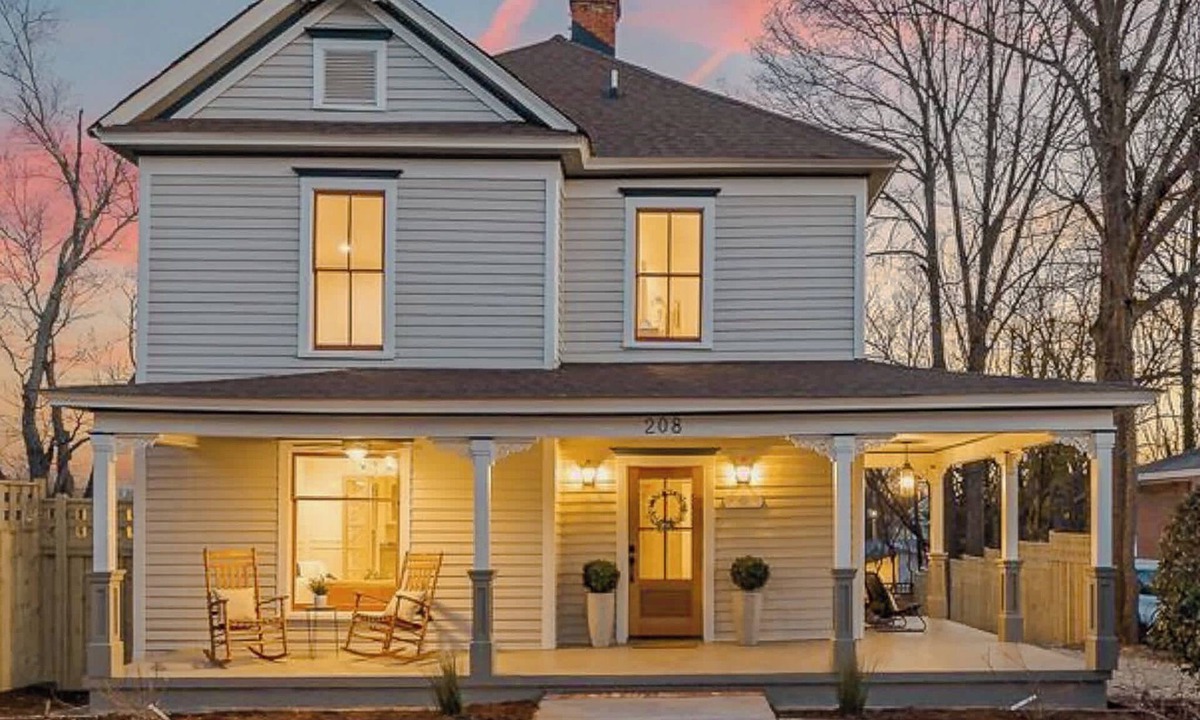 Durham House | Designer Victorian with 3 En Suites
