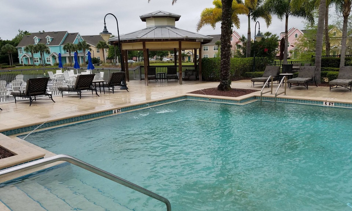 Kissimmee Villa | Destination Disney! Three Bedroom Villa That Sleeps 10 - Two Heated Pools