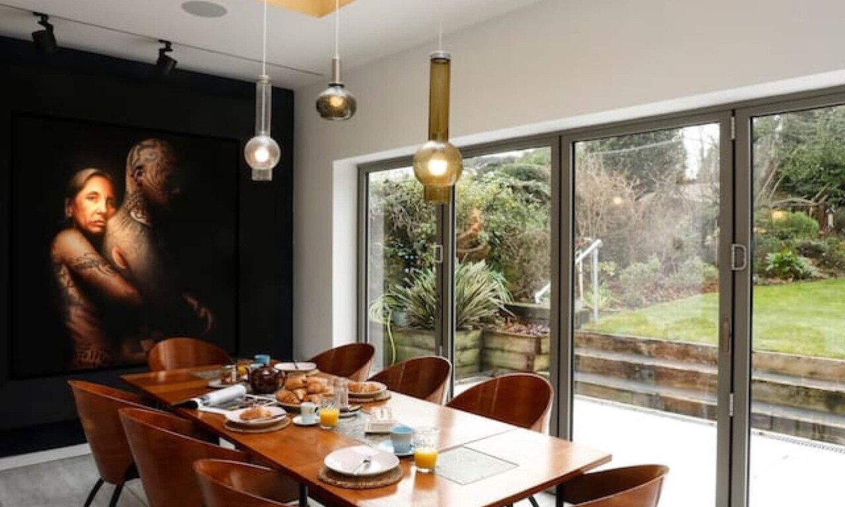 Broadstairs House | Detached Edwardian Villa with Garden & Parking