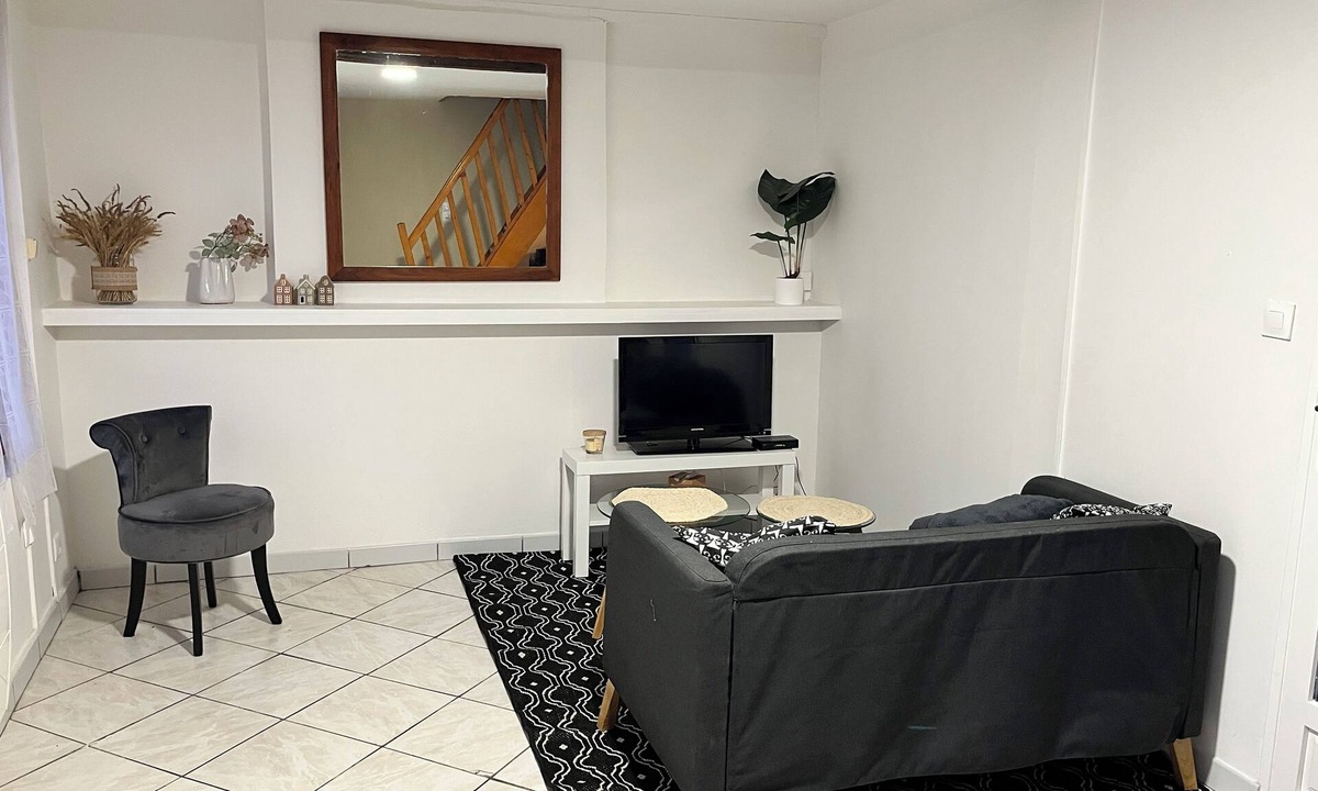 Beauvais House | Detached house Beauvais