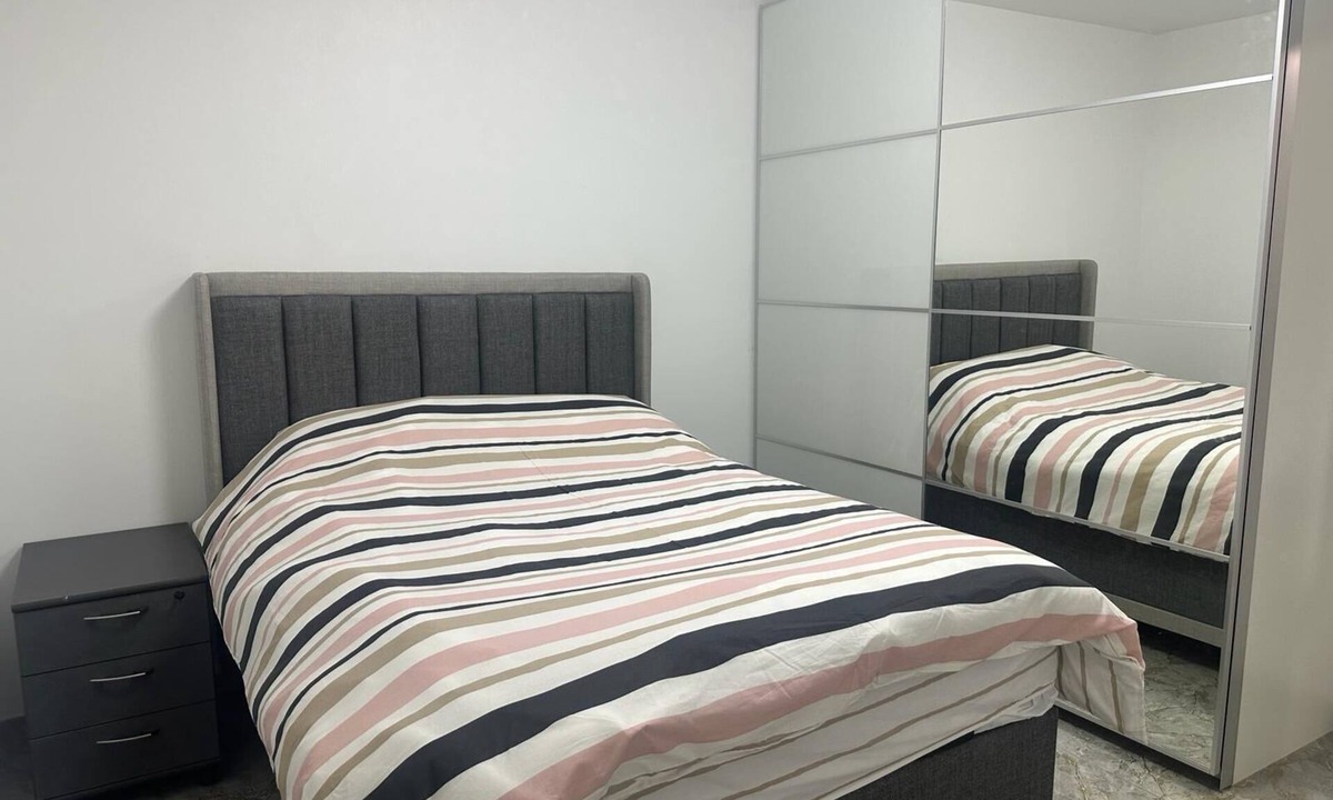 Lieusaint House | DETACHED HOUSE FOR 16 PEOPLE