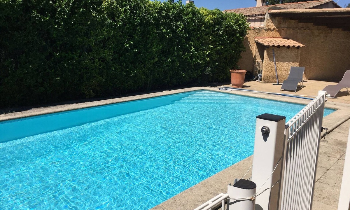 Les Angles Villa | Detached house + private pool located 5 mn from Avignon and 15 mn from St Rémy