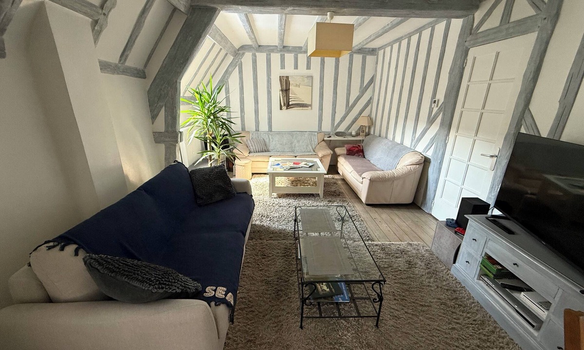 Houlgate Apartment | Detached seaside apartment Normandy