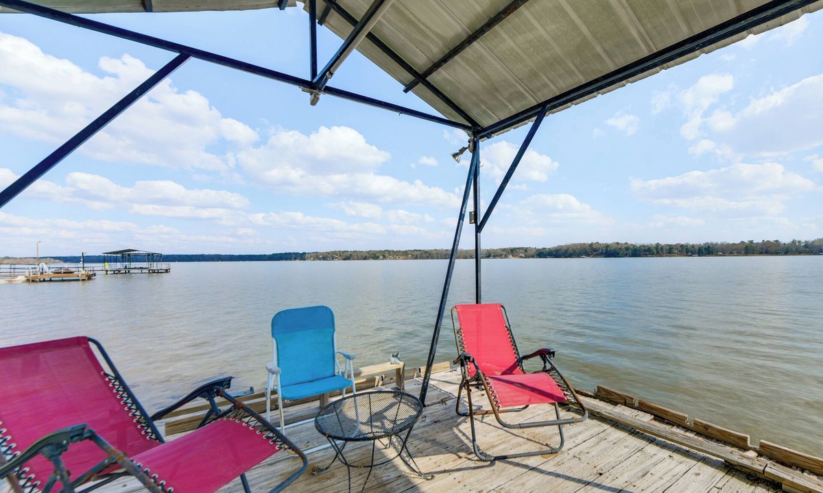 Fort Gaines House | Detached Studio & Fire Pit! Georgetown Retreat
