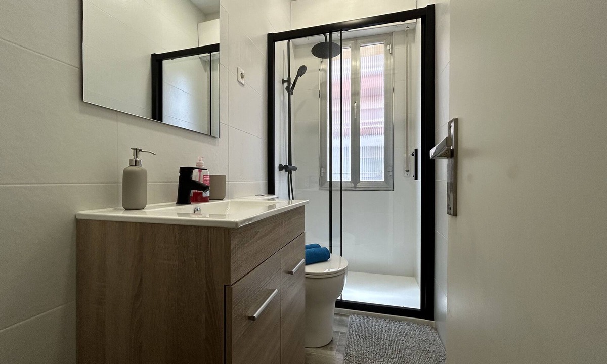 Deustuko San Pedro-Erribera Apartment | Deusto Apartment