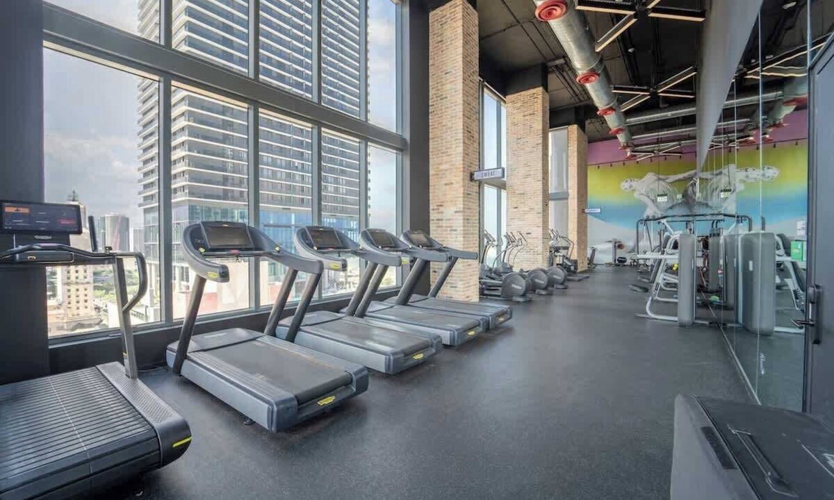 Downtown Miami Apartment | Devereaux Miami