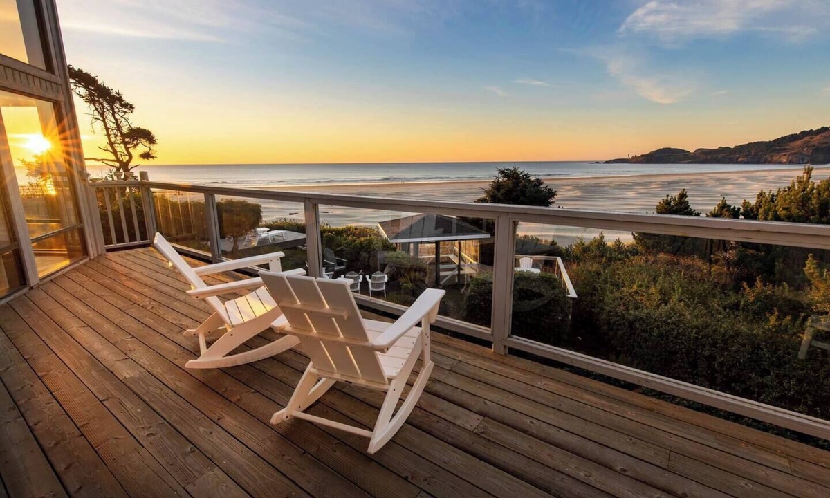 Newport House | Devon West