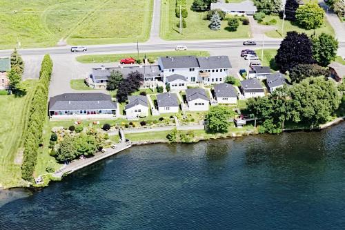 Augusta Bed & Breakfast | Dewar’s Inn and Cottages