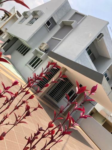 Taman Lapangan Terbang House | D’House