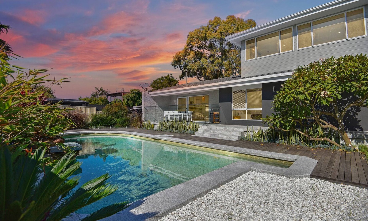 Budgewoi Apartment | Diamond Head Manor