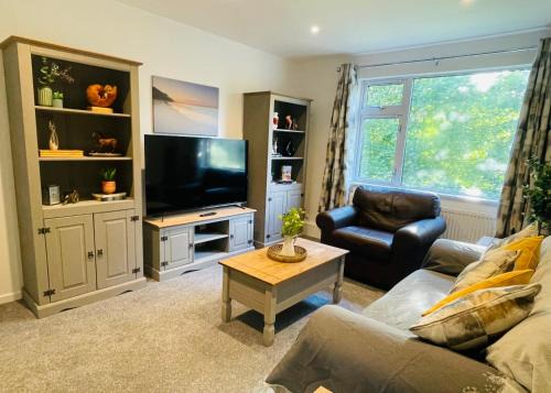 Tatenhill Apartment | Diamond in the Rough