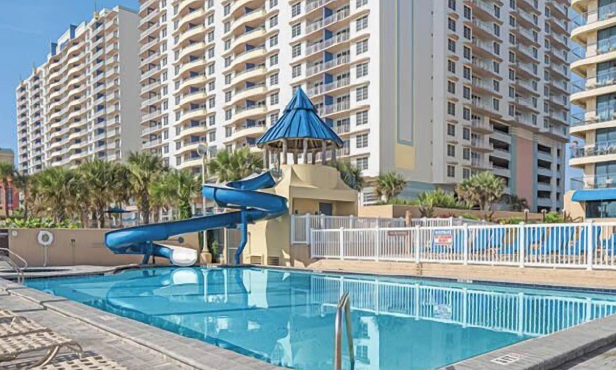 Daytona Beach Villa | Diamond Resorts Daytona Beach Regency - Studio - Efficiency (Lock-Off)