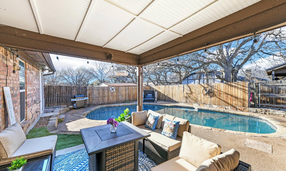 North Richland Hills House | Diamond Waters near DFW & Stadium with Private Pool