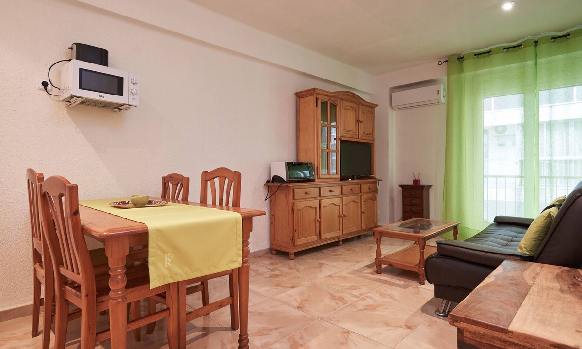 Salou City Centre Apartment | DIFFERENTFLATS ACANTILADOS
