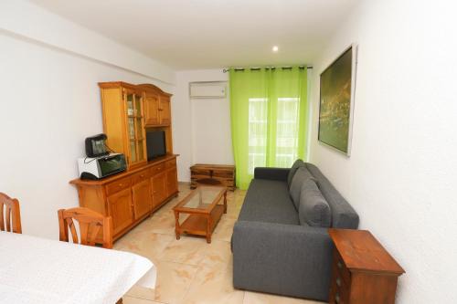 Salou City Centre Apartment | DIFFERENTFLATS Acantilados