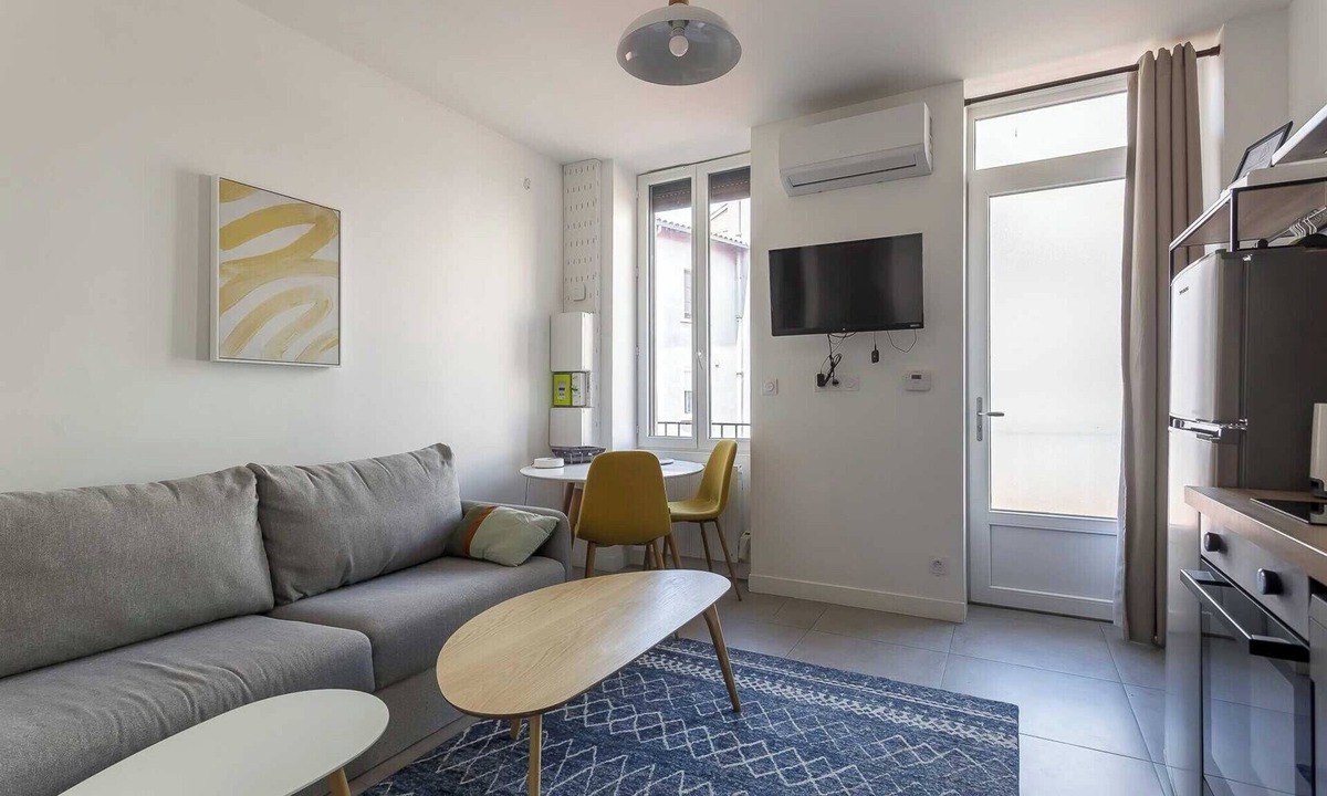 Charpennes - Charmettes Apartment | DIFY Wilson - Villeurbanne