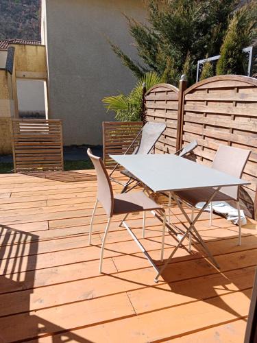Digne-les-Bains Apartment | Digne les bains résidence Vallon des sources
